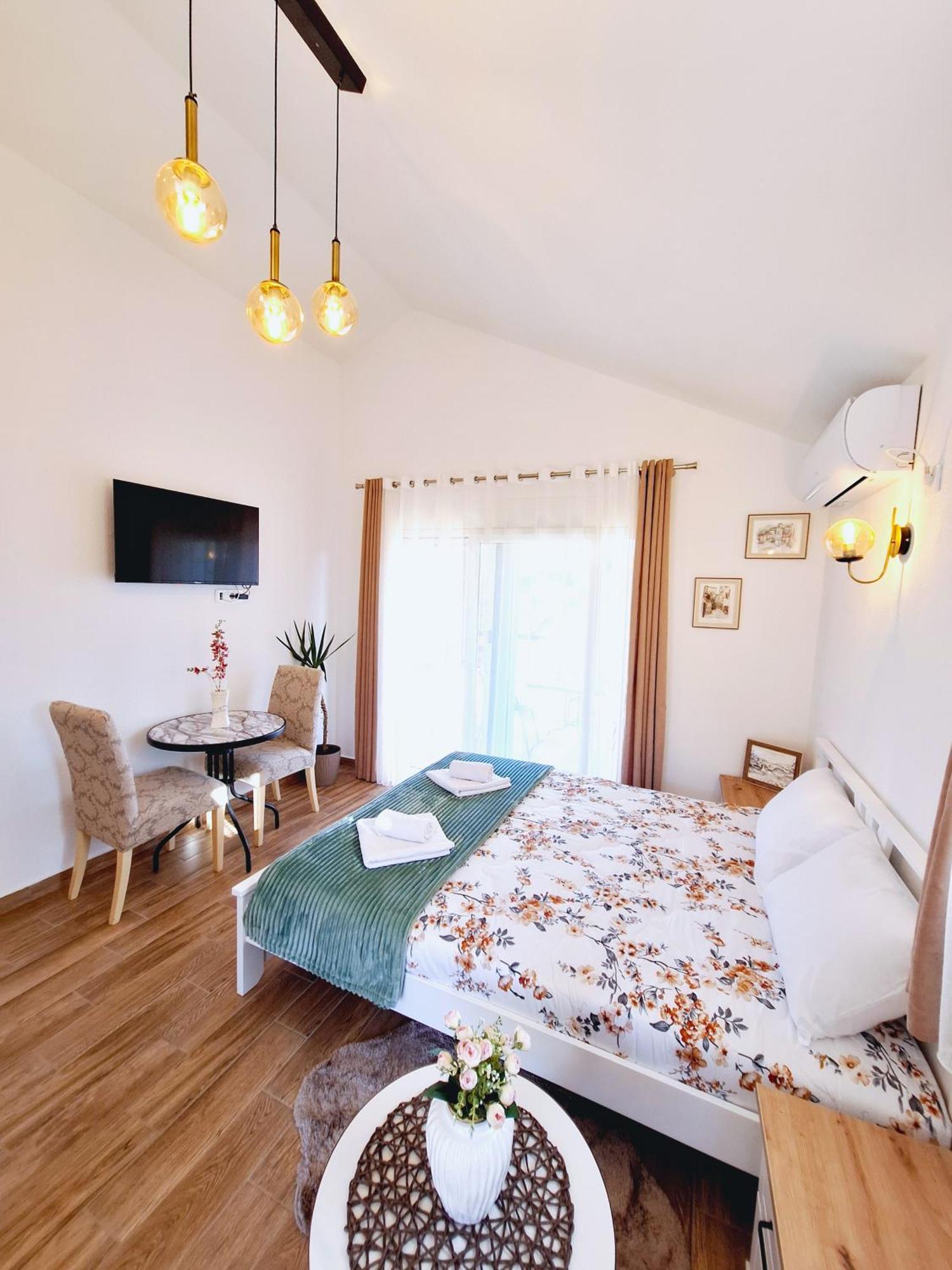 Sunny Side Apartments Rijeka Crnojevića 외부 사진